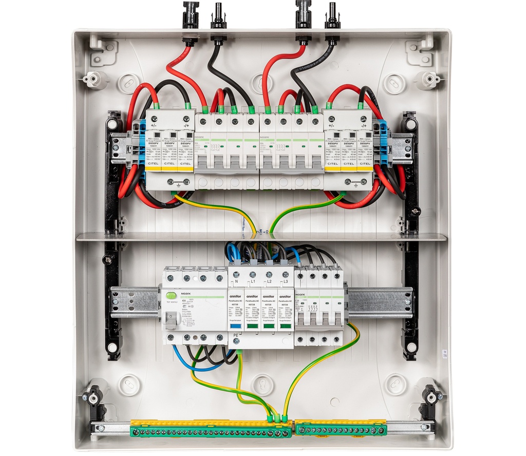 MADEnR - Coffret de protection AC/DC jusqu'à 9kWc triphasé - 1000v - Parafoudre AC/DC - 2 MPPT - 300mA